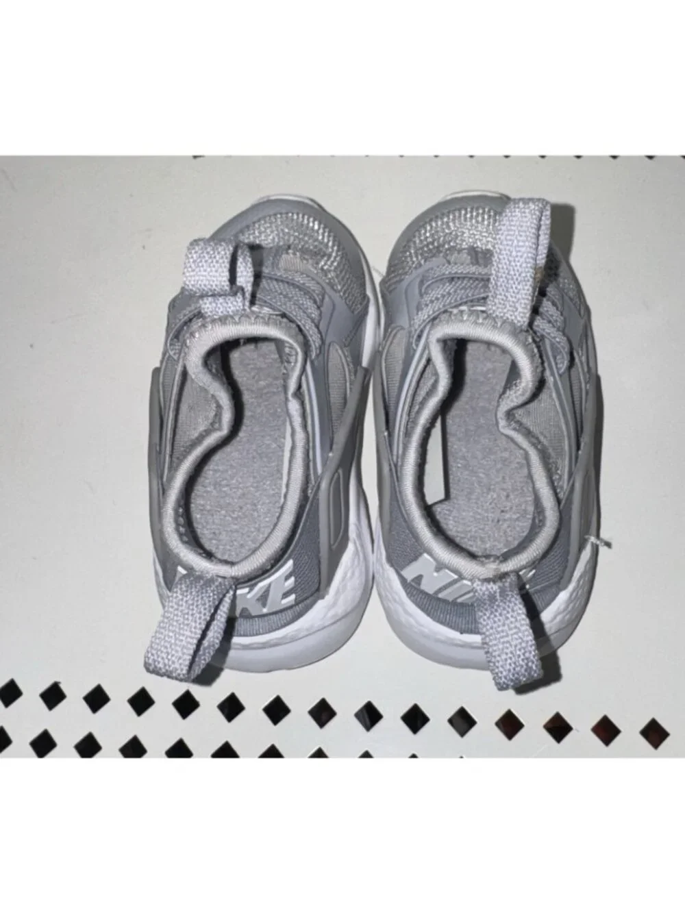 Nike Huarache Run Ultra TD Boys Baby Infant Athletic Shoes Size 5C Gray White